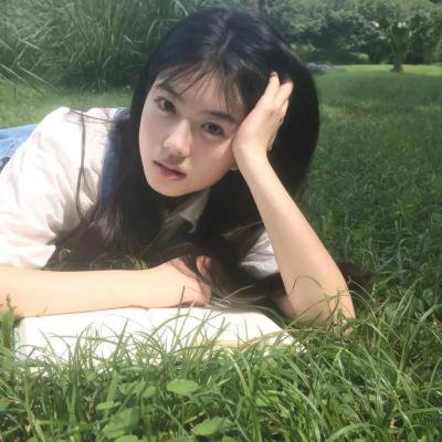 我要成为双马尾海报